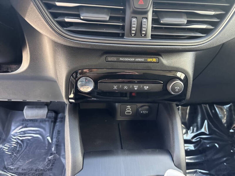 2025 Ford Escape Active