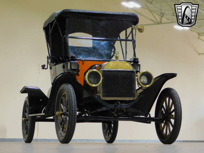 1914 Ford Model T