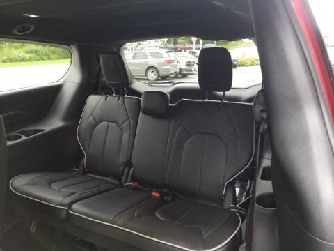 2027 Chrysler Pacifica Limited