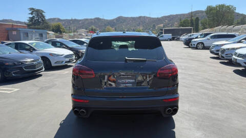 2017 Porsche Cayenne S E-Hybrid