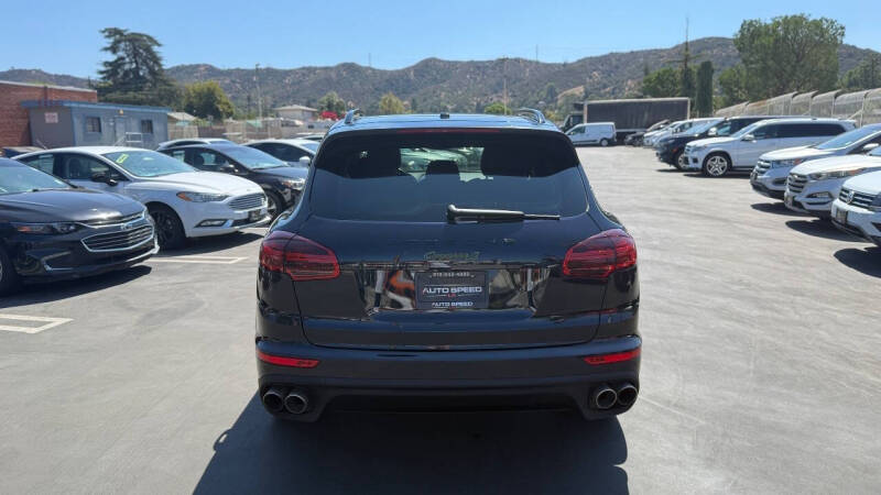 2017 Porsche Cayenne S E-Hybrid