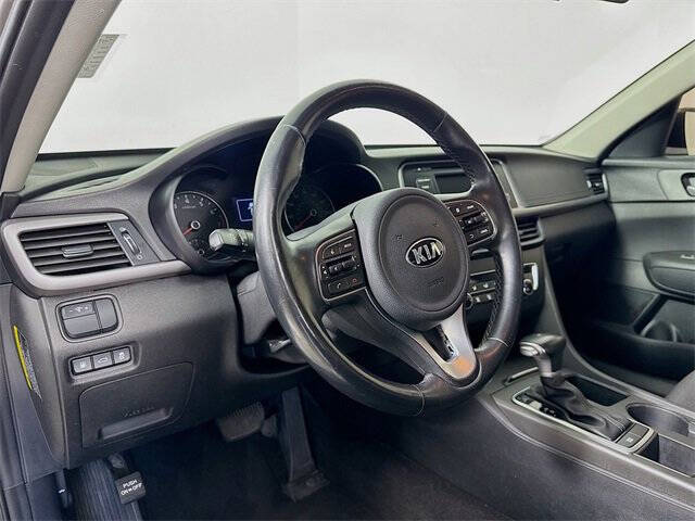 2017 Kia Optima LX Turbo