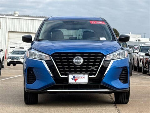 2025 Nissan Kicks Play S