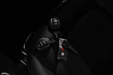 2017 MINI Hardtop 2 Door Cooper