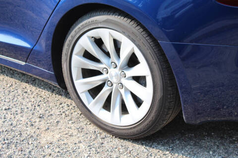 2016 Tesla Model S 75D