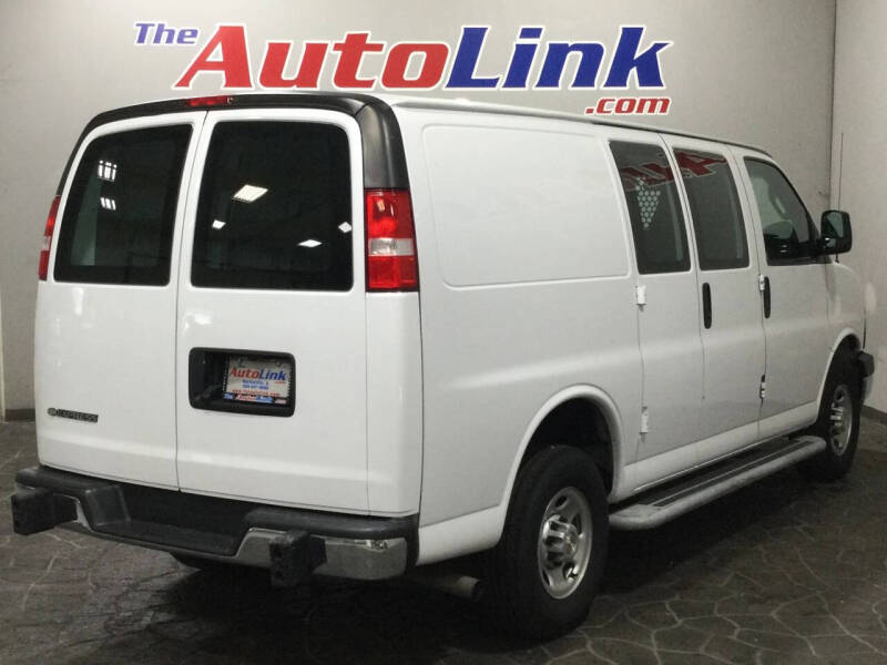 2023 Chevrolet Express 2500