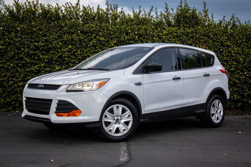 2015 Ford Escape S
