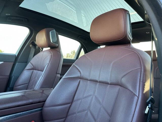 2023 BMW 7 Series 760i xDrive