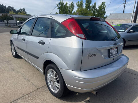 2003 Ford Focus ZX5