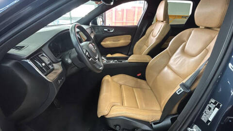 2021 Volvo XC60 Recharge T8 Inscription