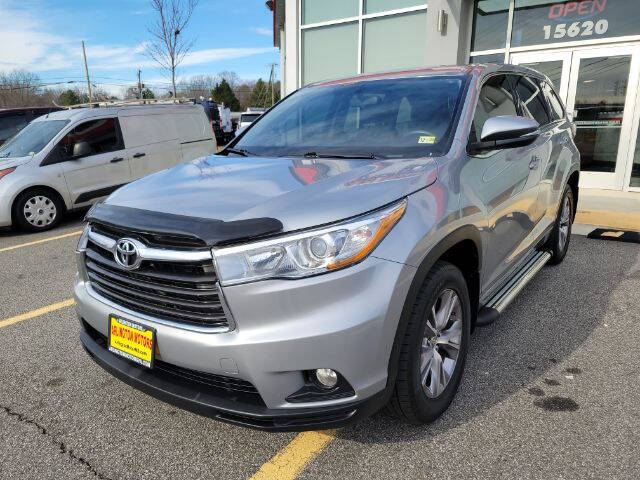 2015 Toyota Highlander for sale at Arlington Motors DMV Car Store in Woodbridge VA