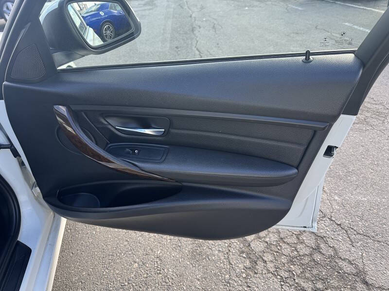 2015 BMW 3 Series 328i xDrive