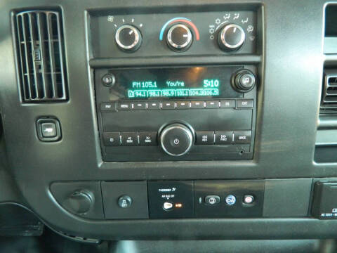 2017 GMC Savana 2500