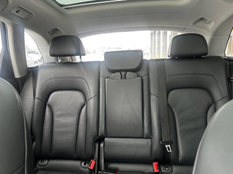 2014 Audi Q5 2.0T quattro Premium Plus