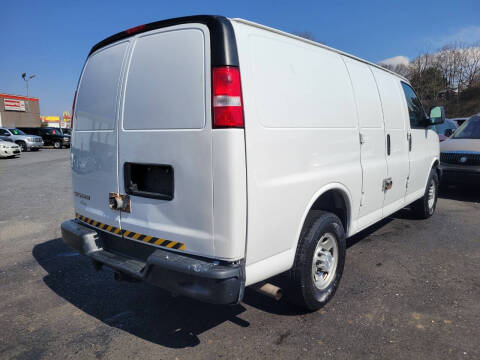 2019 Chevrolet Express 2500