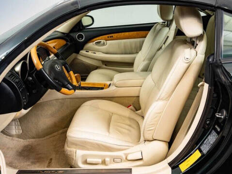 2004 Lexus SC 430