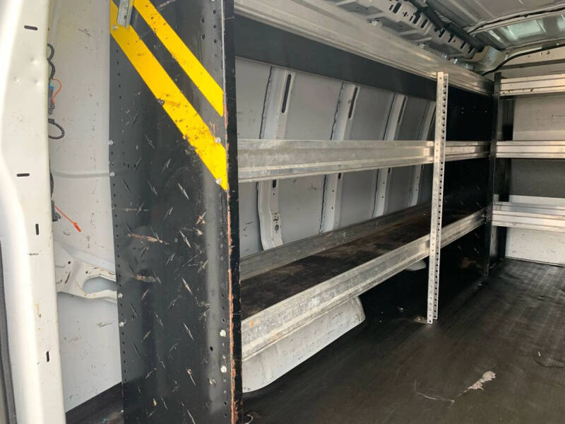 2019 GMC Savana 3500