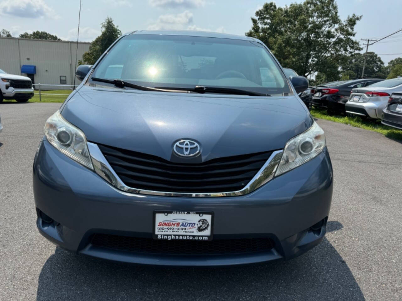 2013 Toyota Sienna for sale at Singh's Auto Sales in Jessup, MD