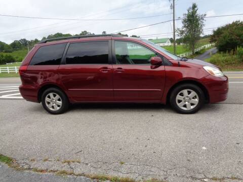 2004 Toyota Sienna for sale at Car Depot Auto Sales Inc in Knoxville TN