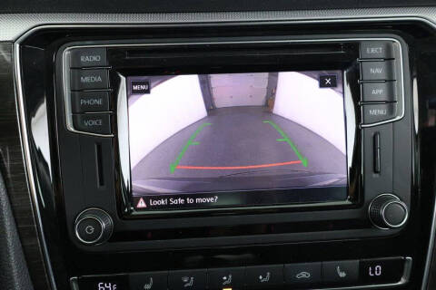 2018 Volkswagen Passat V6 SEL Premium