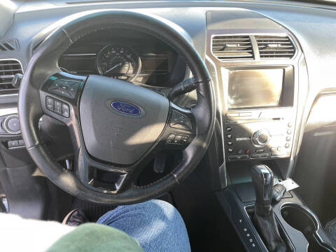 2016 Ford Explorer Sport