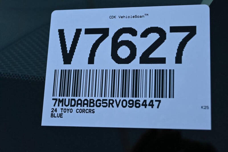 2024 Toyota Corolla Cross XLE