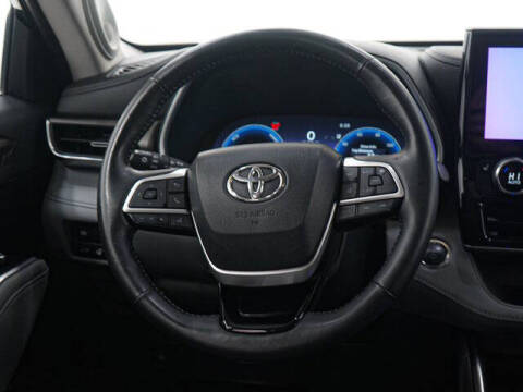 2023 Toyota Highlander Hybrid Limited