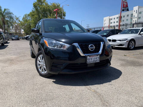2020 Nissan Kicks S