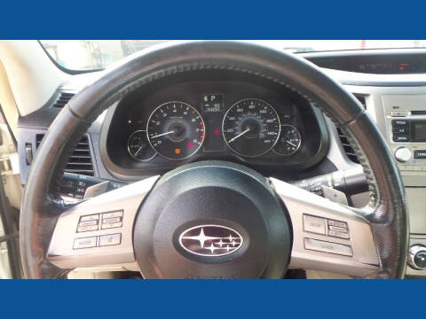 2010 Subaru Legacy 2.5i Premium