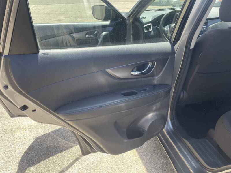 2015 Nissan Rogue S