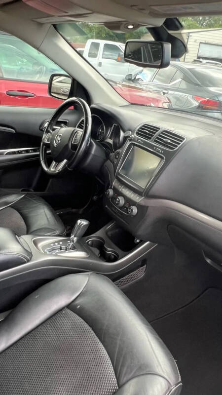 2020 Dodge Journey Crossroad