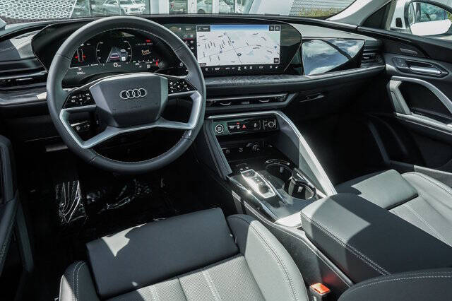 2025 Audi Q5 quattro Premium Plus TFSI
