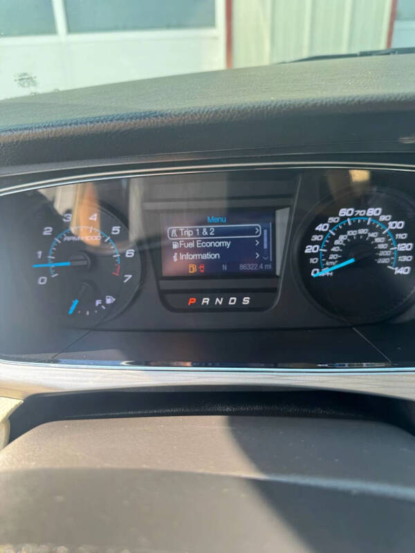 2016 Ford Taurus SEL