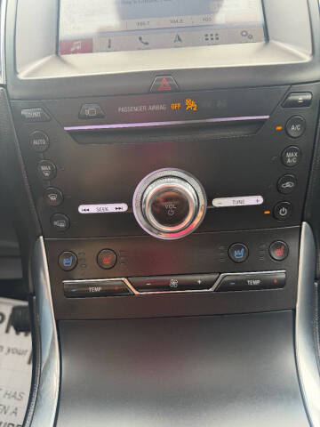 2019 Ford Edge Titanium