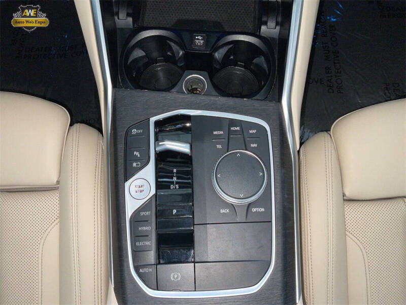 2023 BMW 3 Series 330e