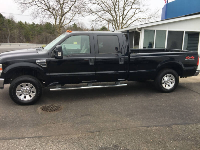2008 Ford F-250 Super Duty for sale at King Auto Sales INC in Medford NY