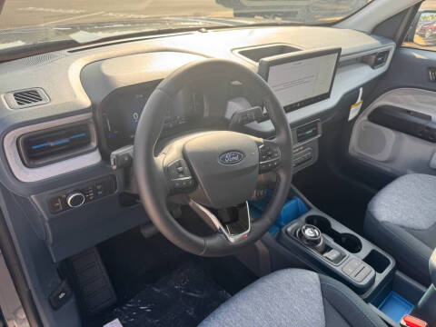 2025 Ford Maverick XLT