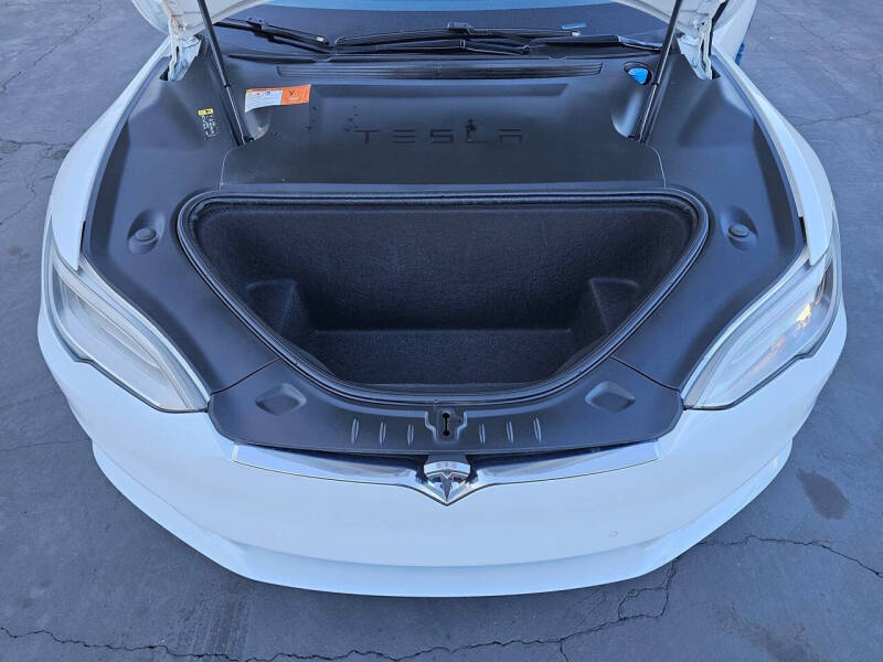 2018 Tesla Model S 75D