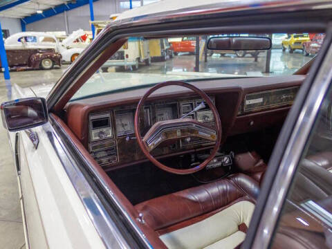 1977 Lincoln Mark V