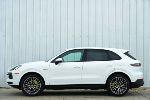 2023 Porsche Cayenne E-Hybrid Platinum Edition