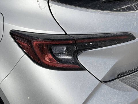 2025 Toyota Corolla Hatchback SE