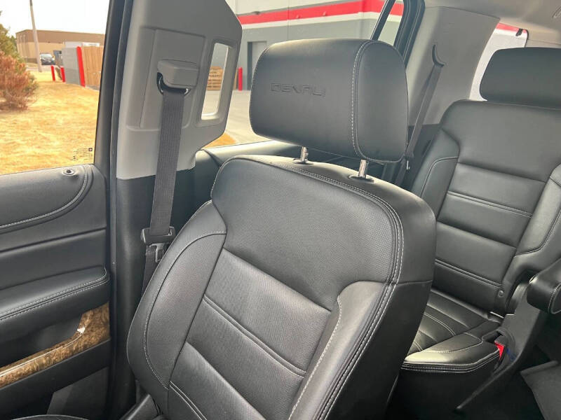 2016 GMC Yukon Denali