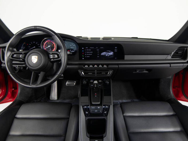 2024 Porsche 911 Carrera