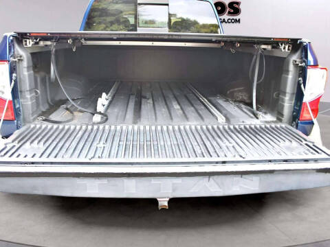 2017 Nissan Titan Platinum Reserve