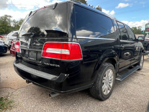 2013 Lincoln Navigator L