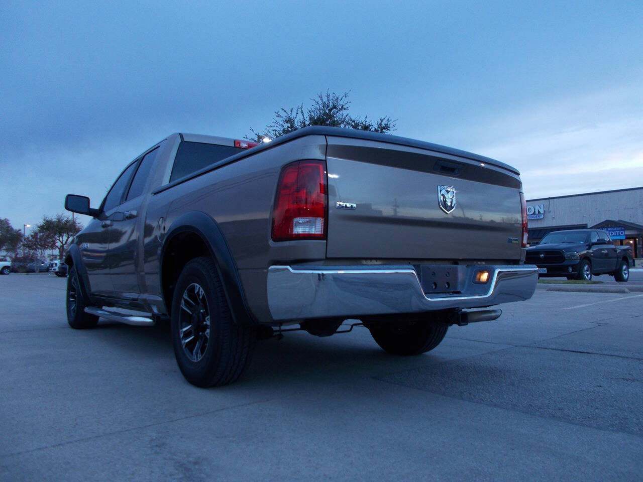 2009 Dodge Ram 1500 for sale at Chachan Auto Sales in Dallas, TX