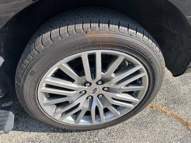 2022 Ford Expedition MAX Platinum