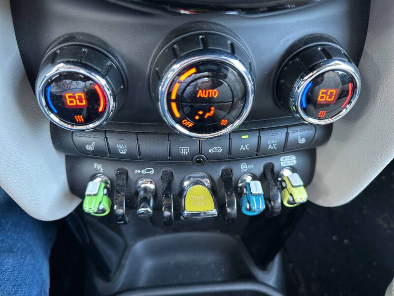 2023 MINI Hardtop 2 Door Cooper SE