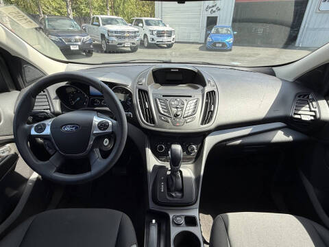 2016 Ford Escape S