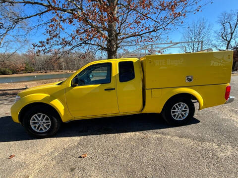 2015 Nissan Frontier for sale at Monroe Auto's, LLC in Parsons TN